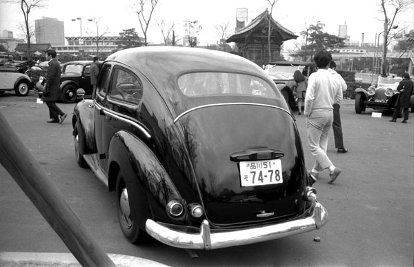 (05-1d)242-17 1950 Ford Taunus Spezial.jpg